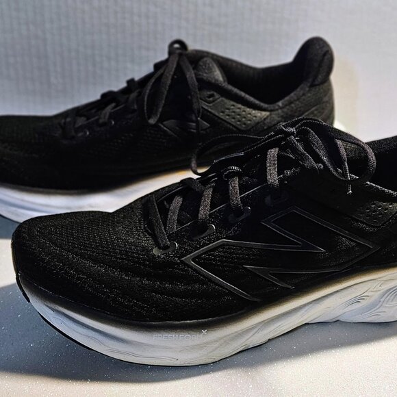 New Balance Fresh Foam X 1080v13 Men's Running Shoes, Black, 10.5 - Picture 4 of 8